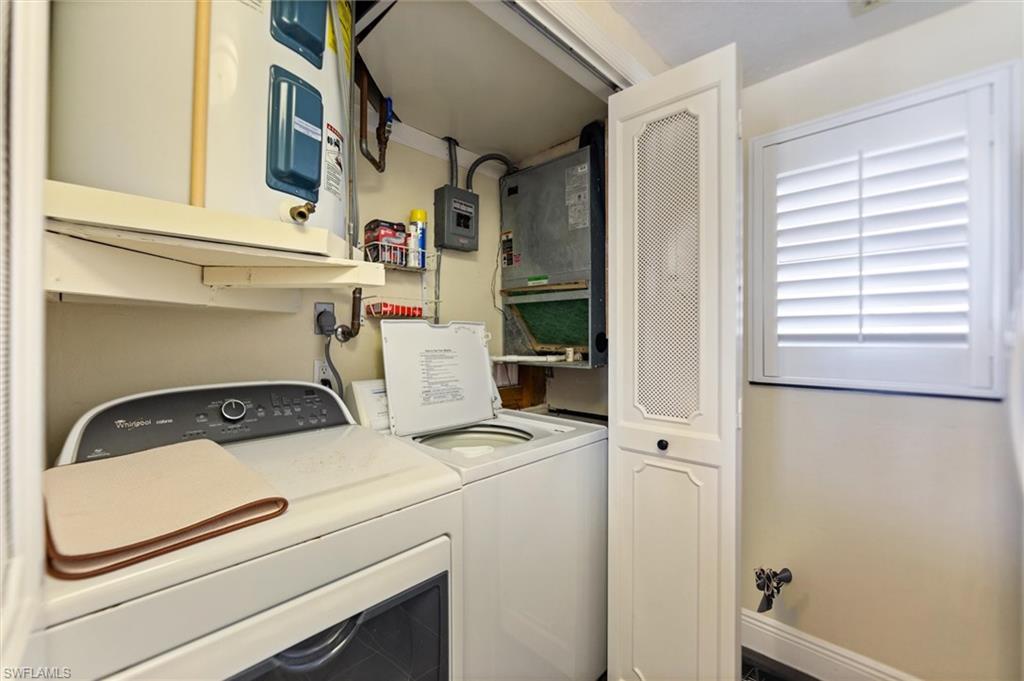SUNSET CONDO - Residential