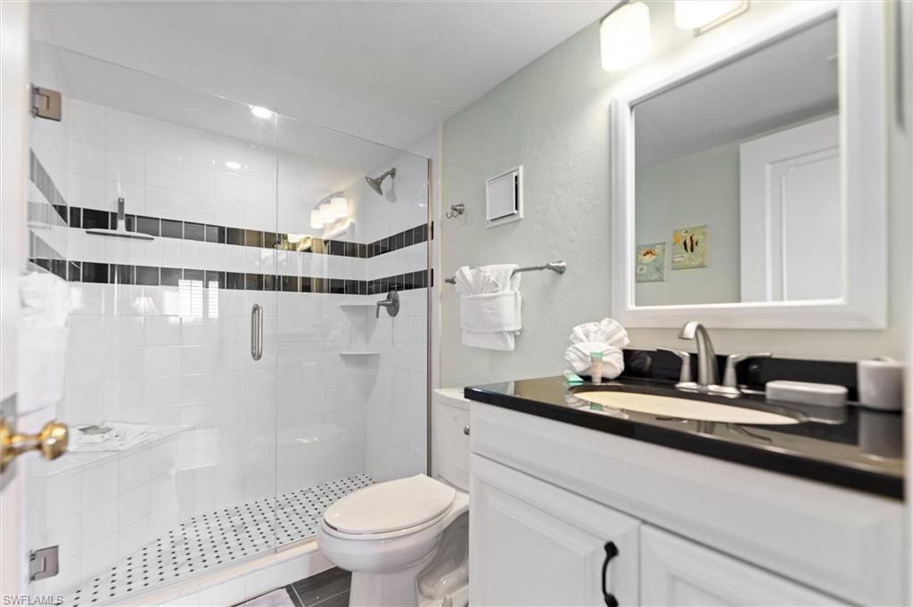 SUNSET CONDO - Residential