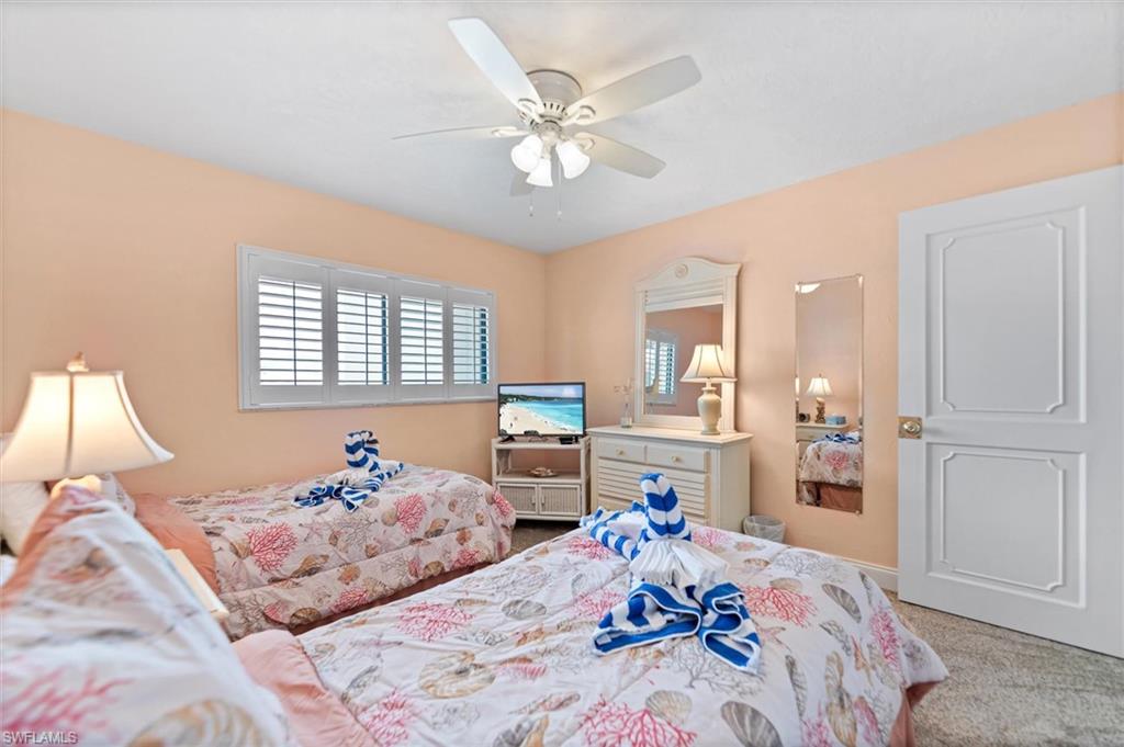 SUNSET CONDO - Residential