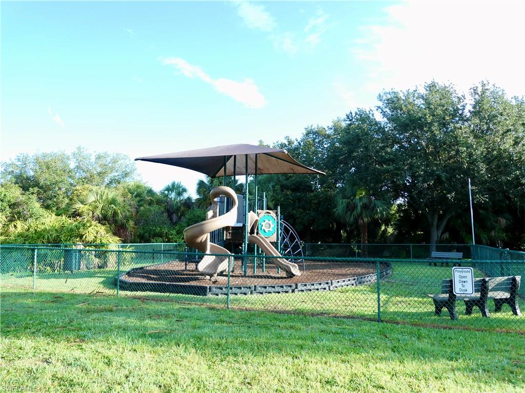 HAWK'S PRESERVE - Residential