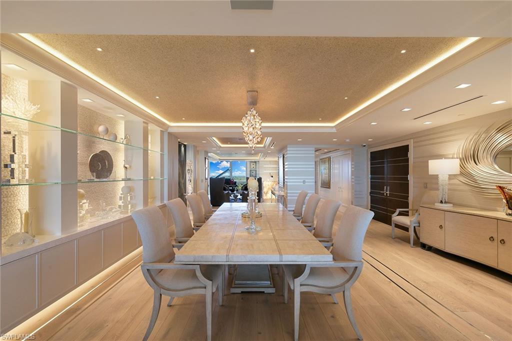 MYSTIQUE - Residential