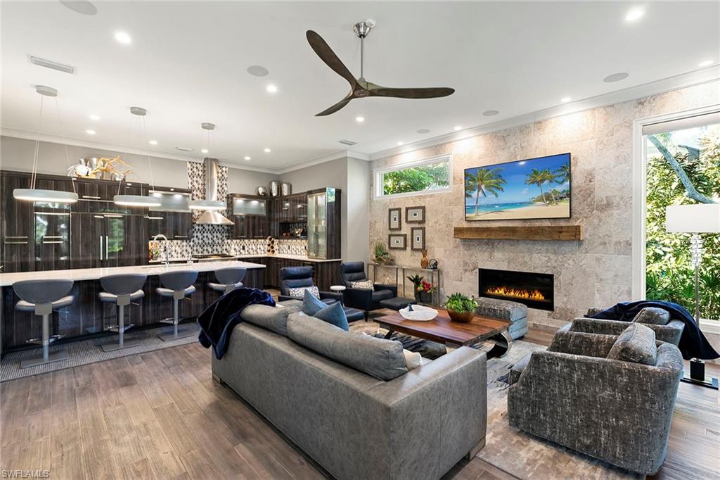 COLLIERS RESERVE - Residential