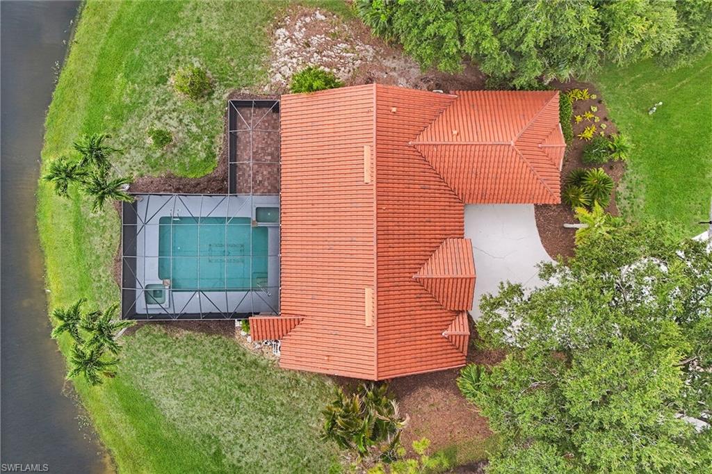 VANDERBILT LAKES - Residential