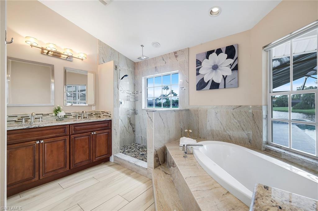 VANDERBILT LAKES - Residential