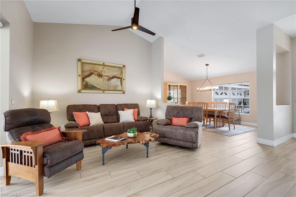 VANDERBILT LAKES - Residential