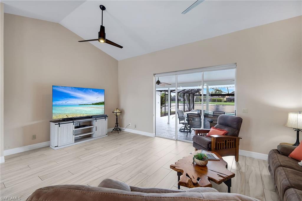 VANDERBILT LAKES - Residential