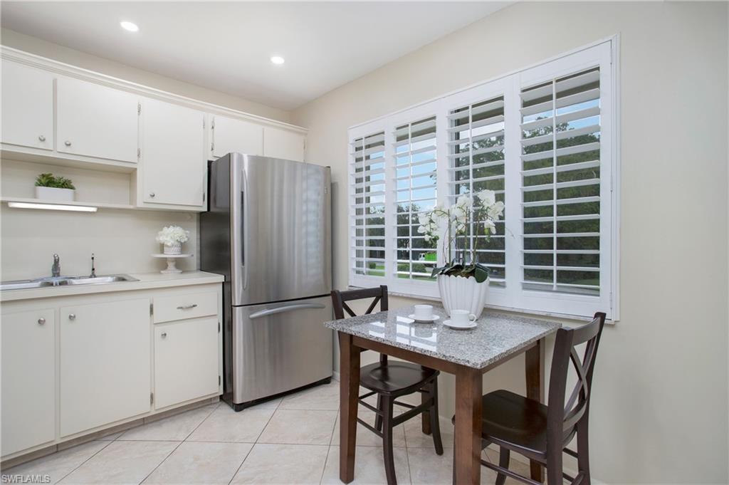 GLADES COUNTRY CLUB - Residential