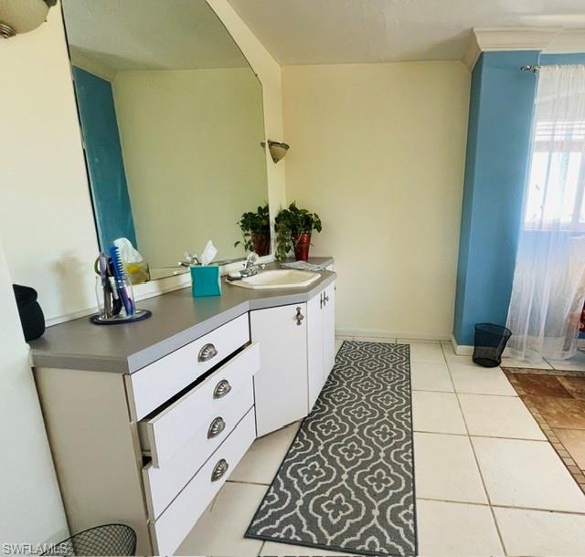 NEWPORT MANORS CONDO - Residential