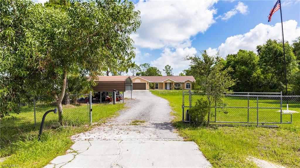 GOLDEN GATE ESTATES - Residential