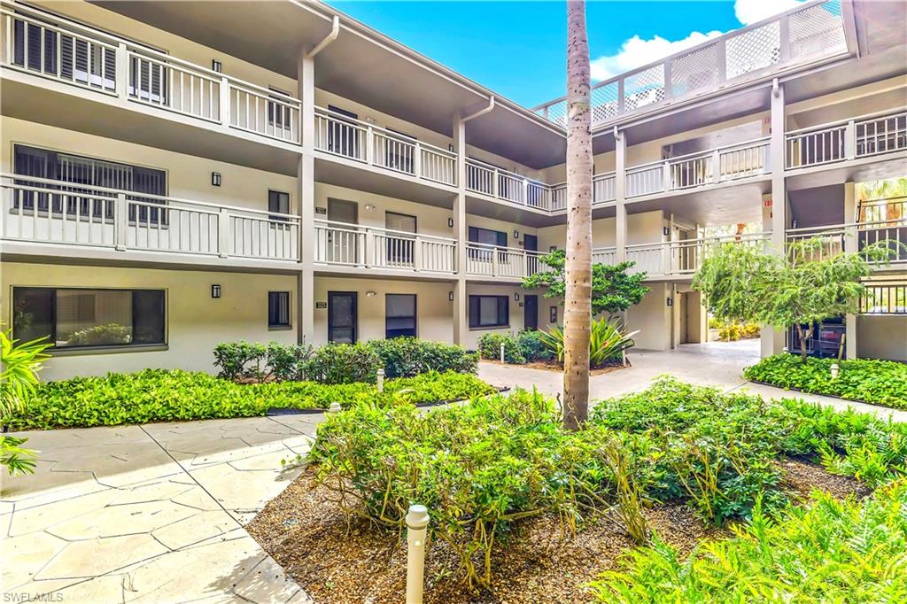 WILD PINES - Residential