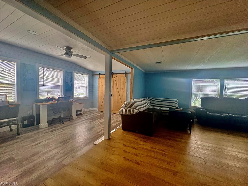 LAUREL ESTATES - Residential