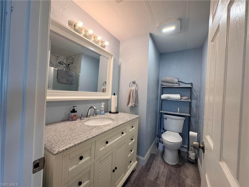 LAUREL ESTATES - Residential