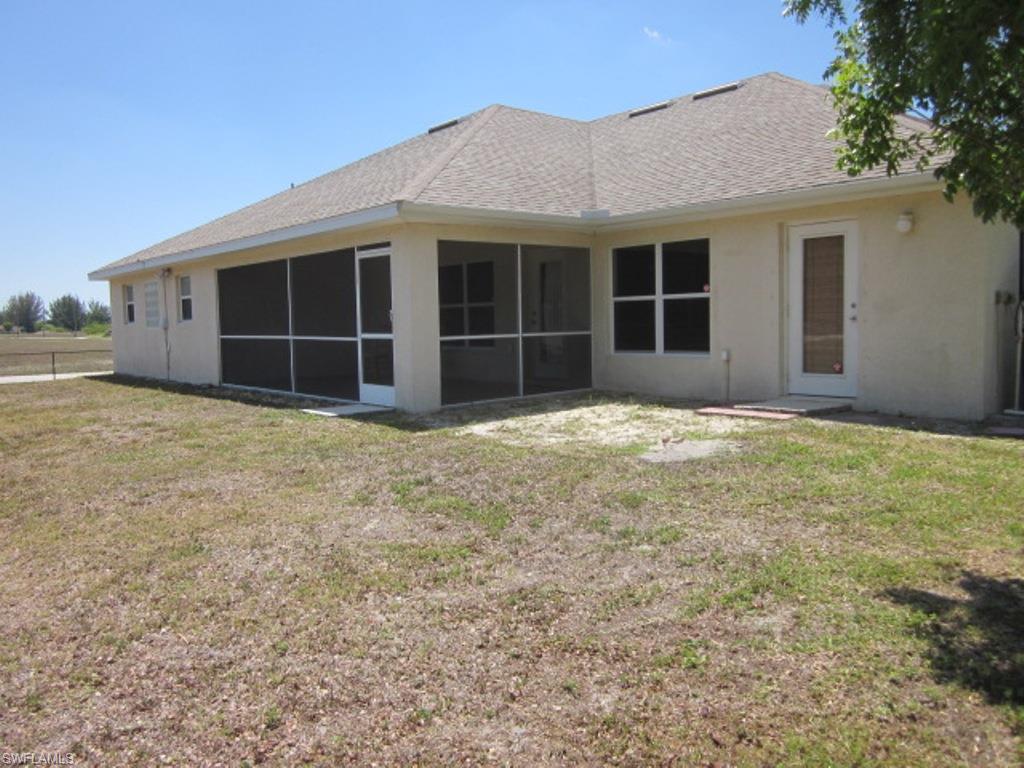 CAPE CORAL - Residential