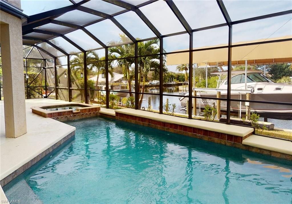 GULF COVE - Residential