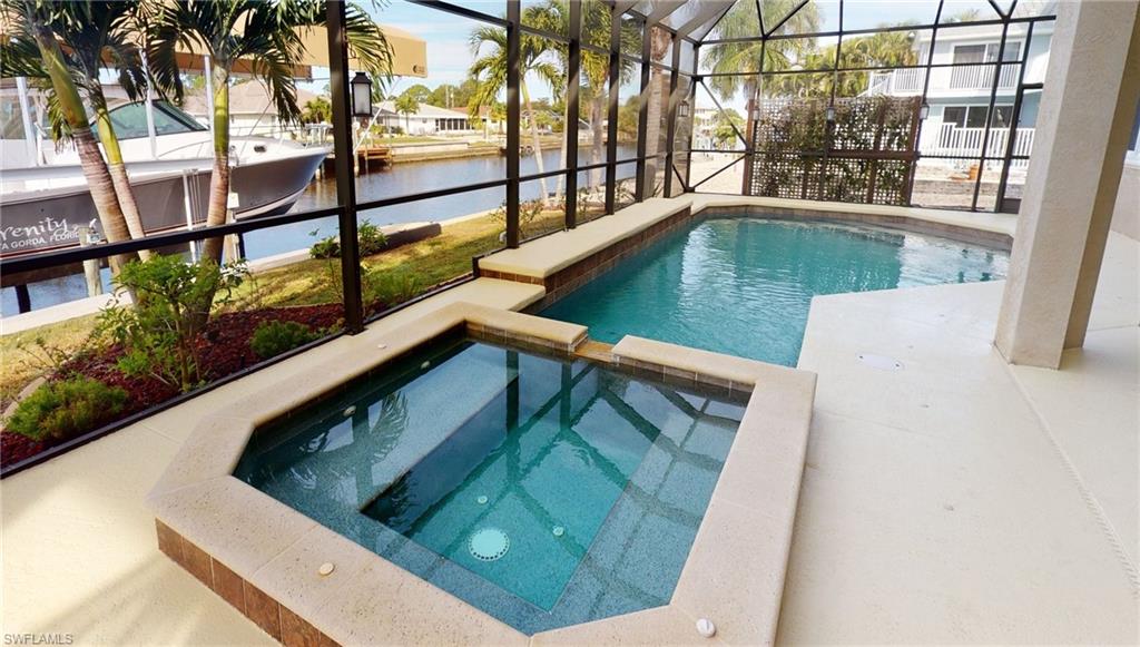GULF COVE - Residential