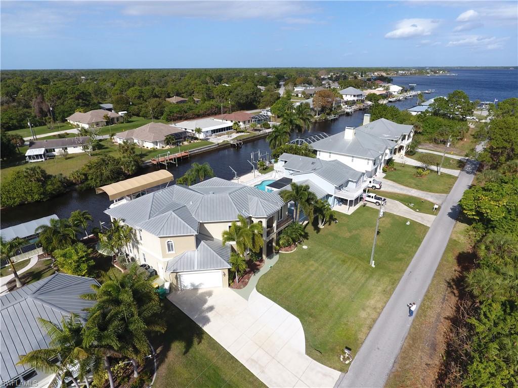 GULF COVE - Residential