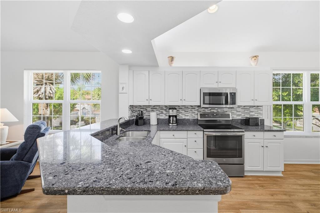 LIGHTHOUSE BAY - Residential Lease