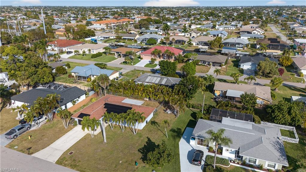 CAPE CORAL - Residential