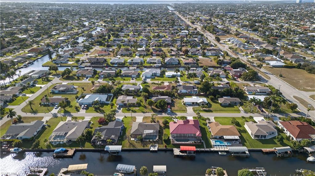 CAPE CORAL - Residential