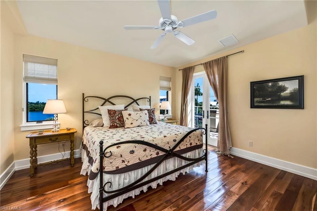SOUTHPORT ON THE BAY - Residential
