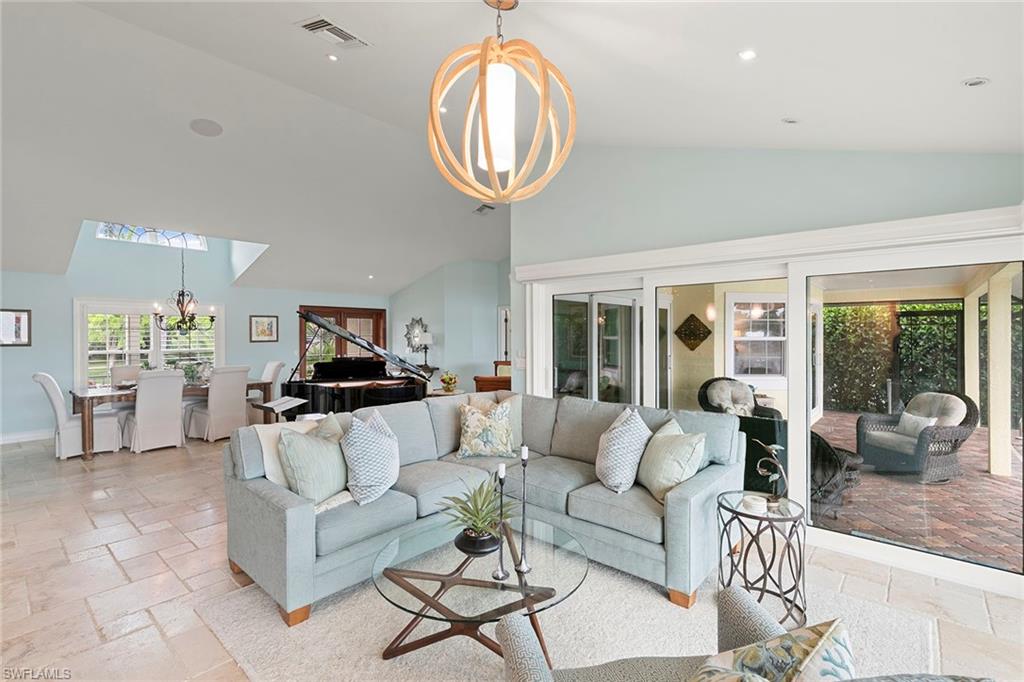 MARCO ISLAND - Residential