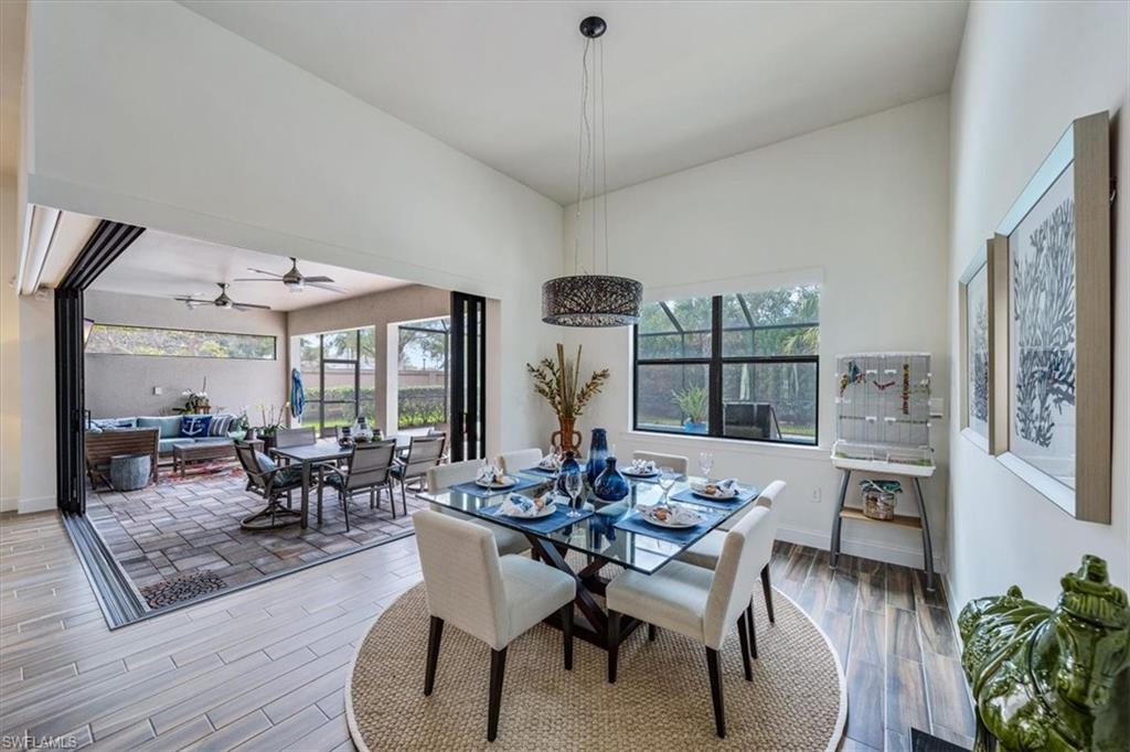 CAMDEN LAKES - Residential