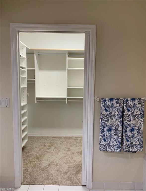 RIVERS CONDO - Residential