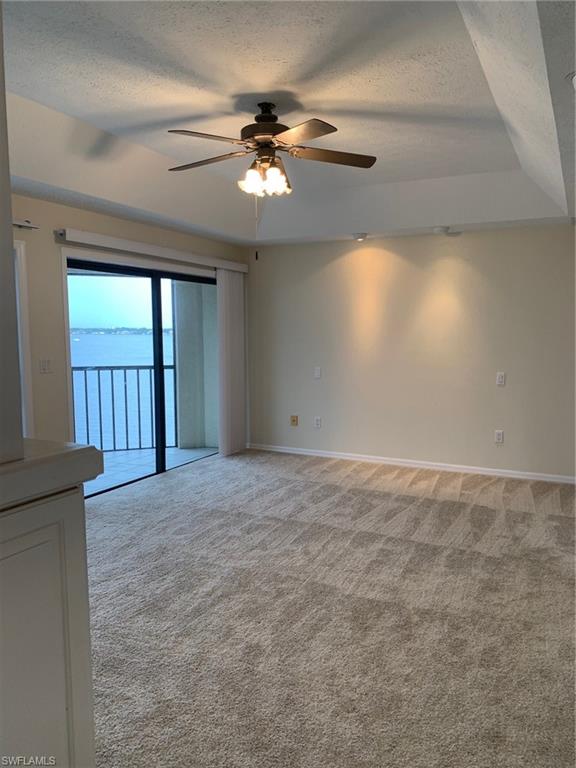 RIVERS CONDO - Residential