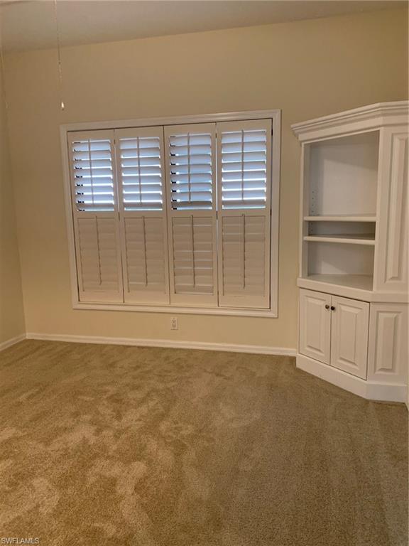 RIVERS CONDO - Residential