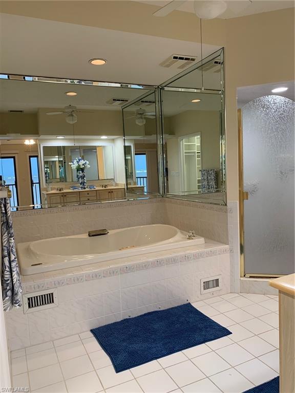 RIVERS CONDO - Residential
