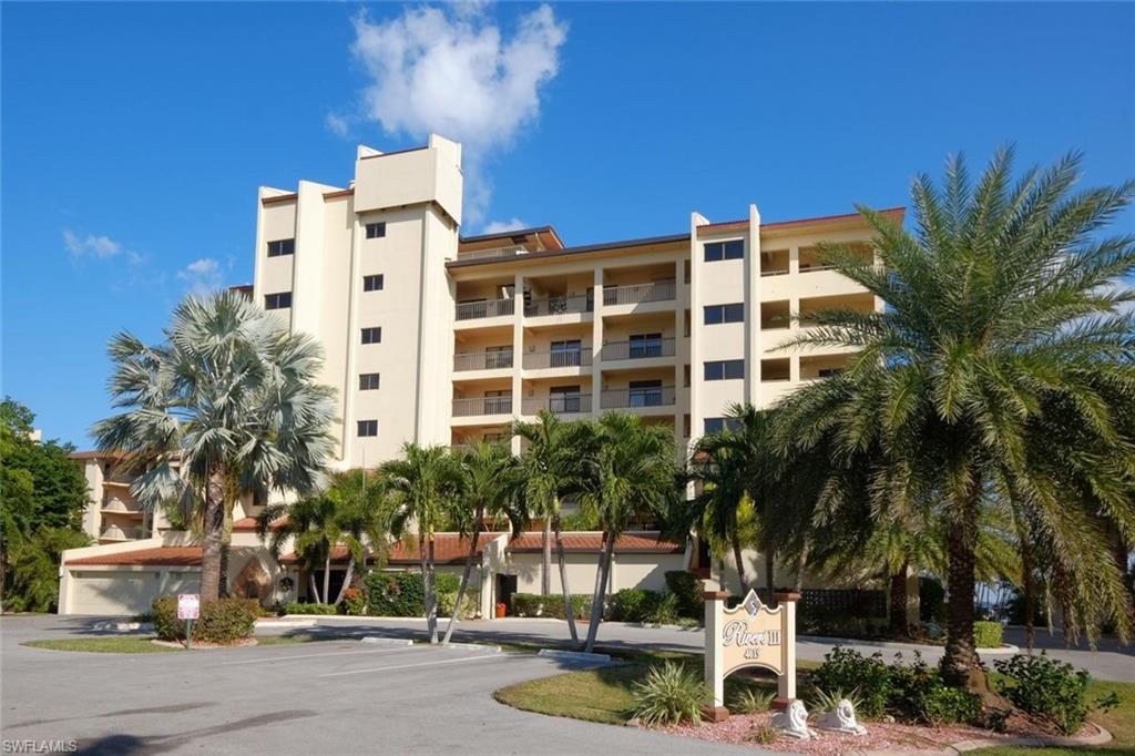 RIVERS CONDO - Residential