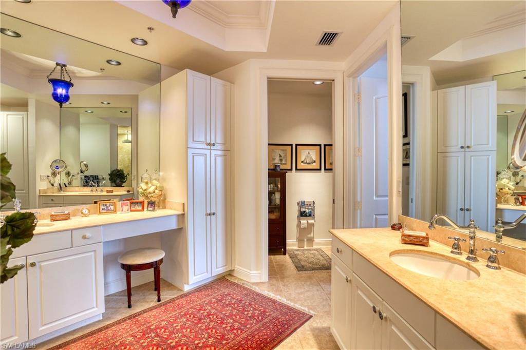 HIGH POINT PLACE - Residential