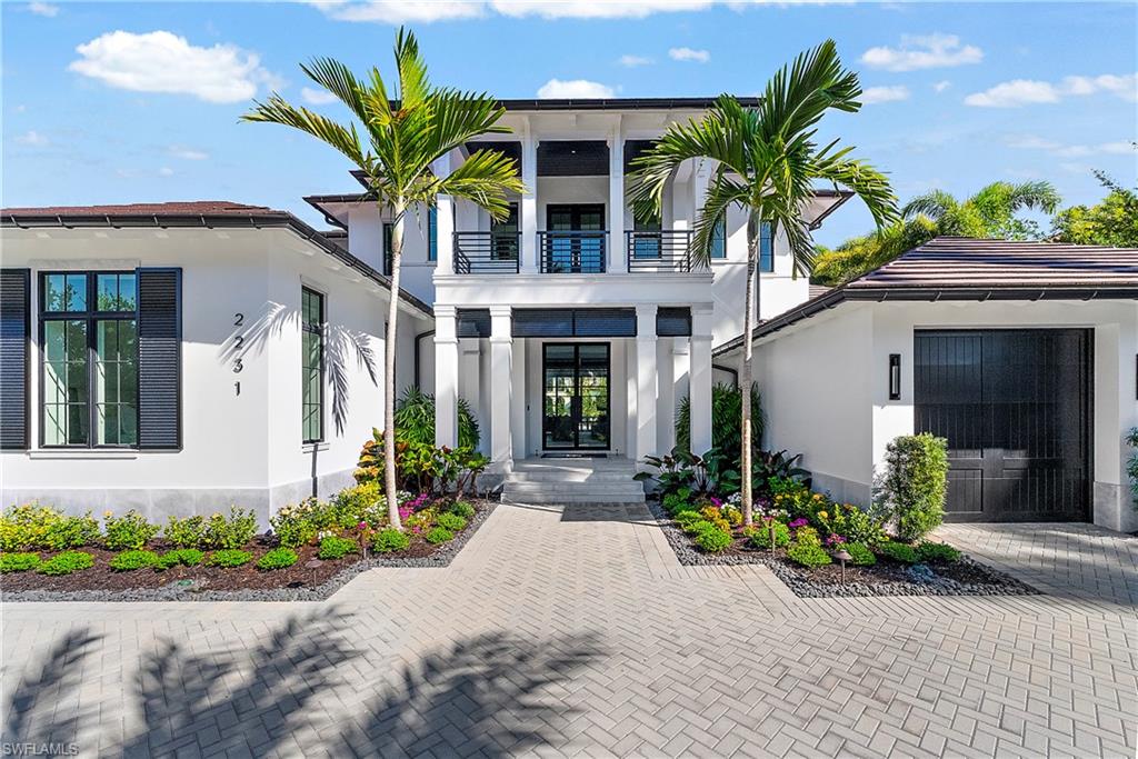 AQUALANE SHORES - Residential