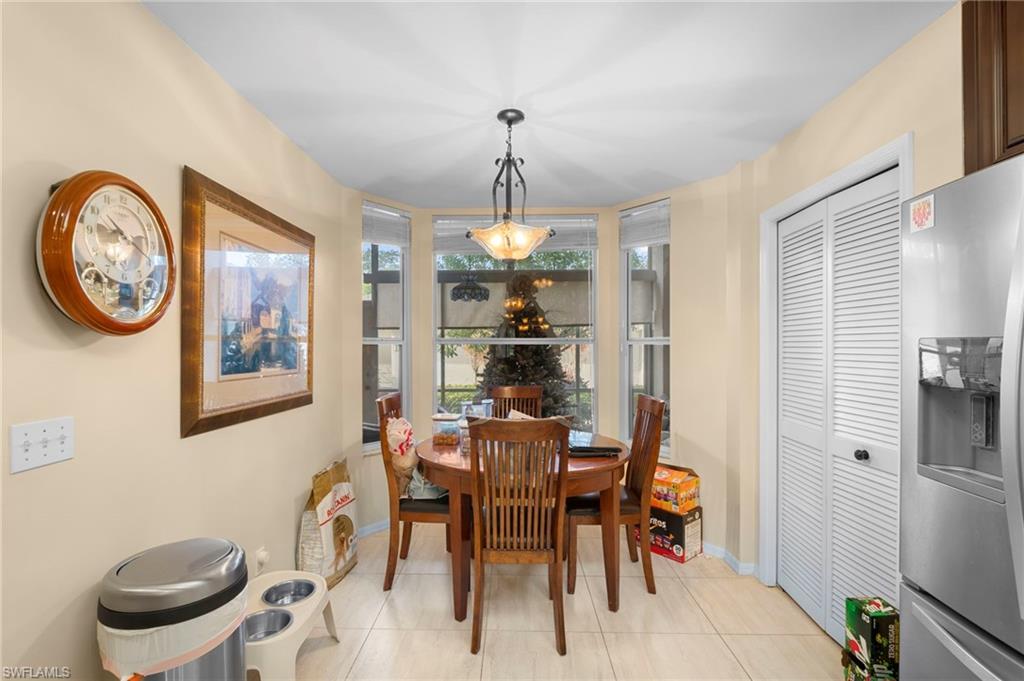 OLDE HICKORY GOLF & COUNTRY CLUB - Residential