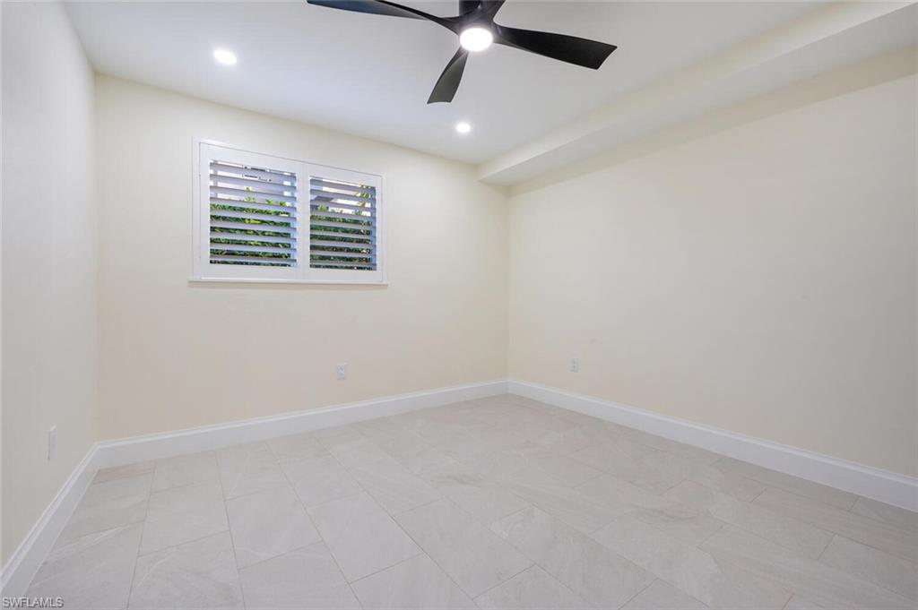CHESAPEAKE LANDINGS - Residential