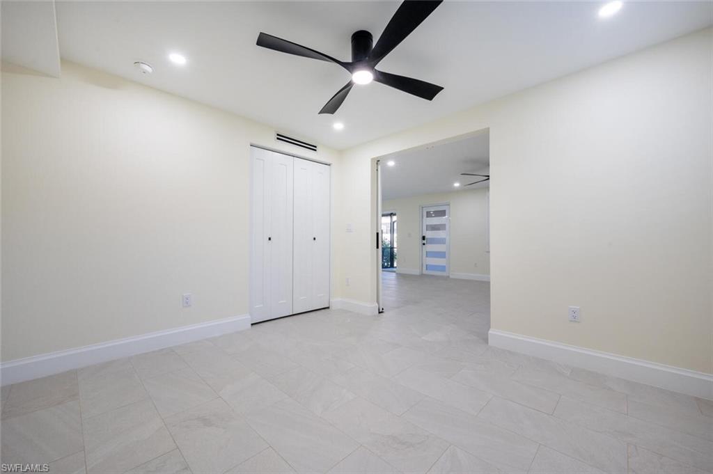 CHESAPEAKE LANDINGS - Residential