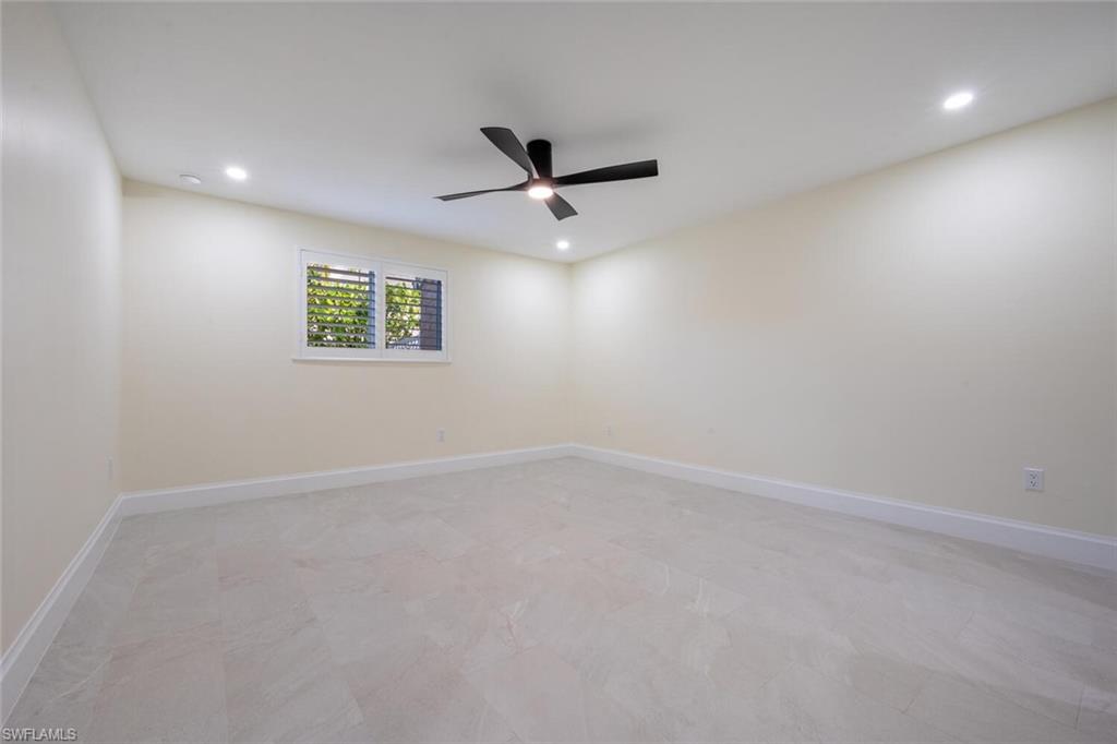 CHESAPEAKE LANDINGS - Residential