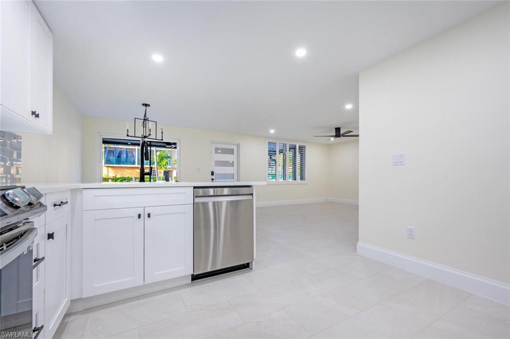 CHESAPEAKE LANDINGS - Residential