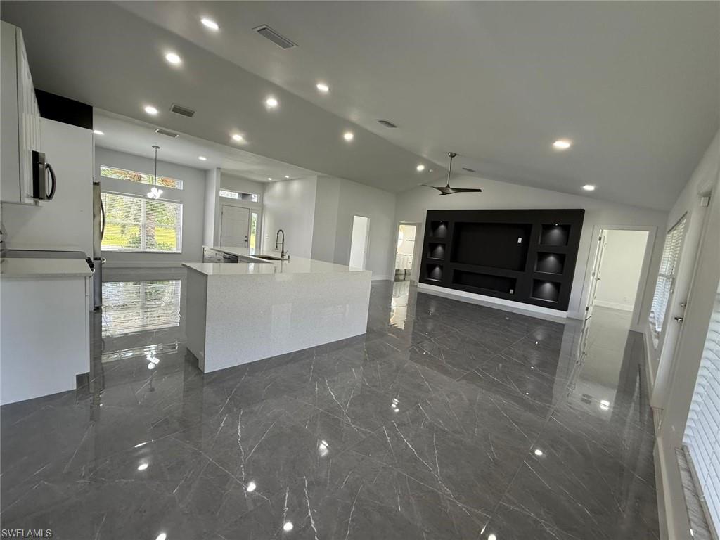 CAPE CORAL - Residential Lease