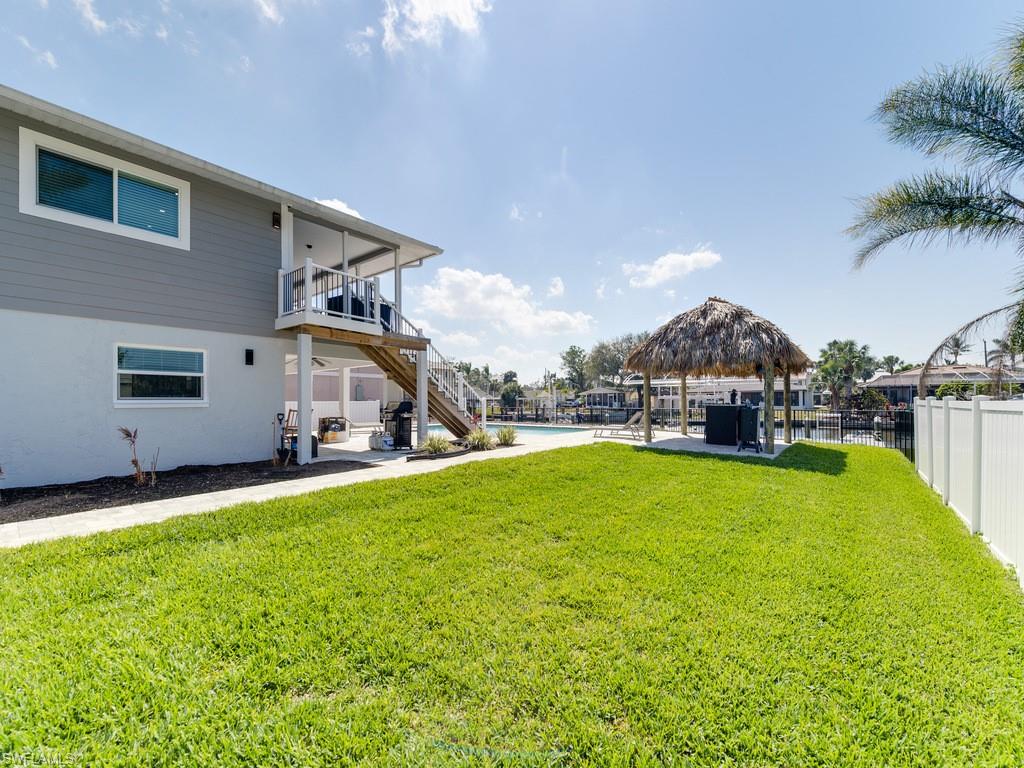 IMPERIAL SHORES - Residential