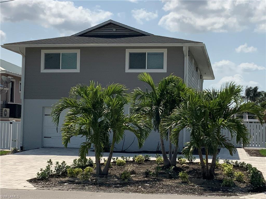 IMPERIAL SHORES - Residential