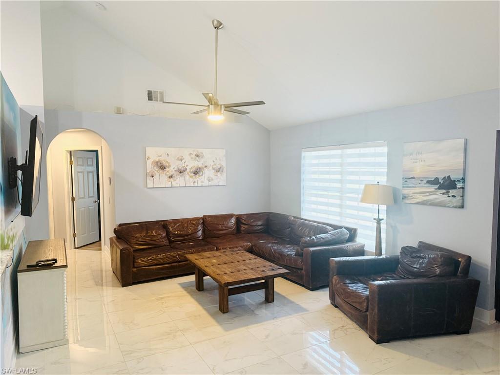 CAPE CORAL - Residential Lease