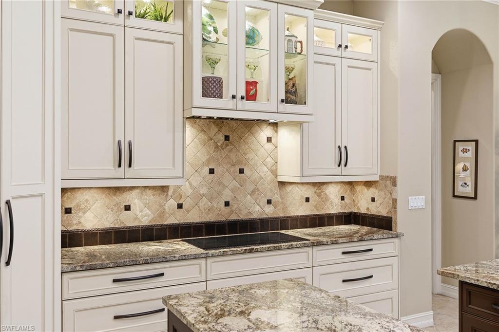 CLASSICS PLANTATION ESTATES - Residential