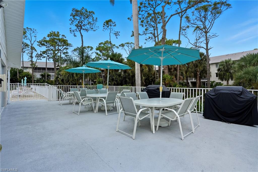 NAPLES SANDPIPER BAY CLUB - Residential