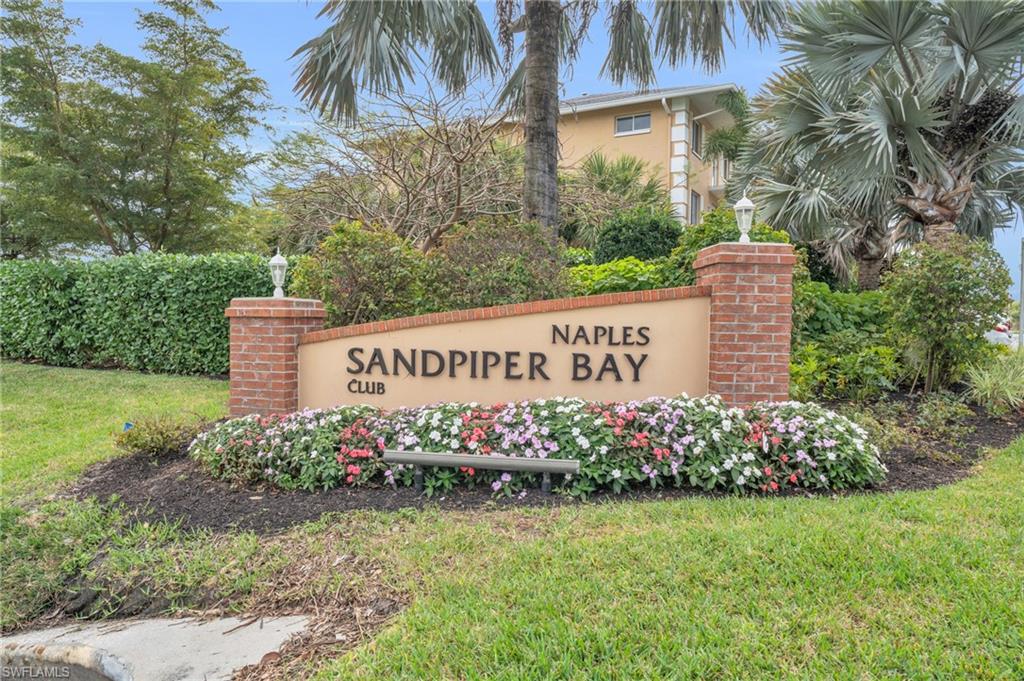 NAPLES SANDPIPER BAY CLUB - Residential