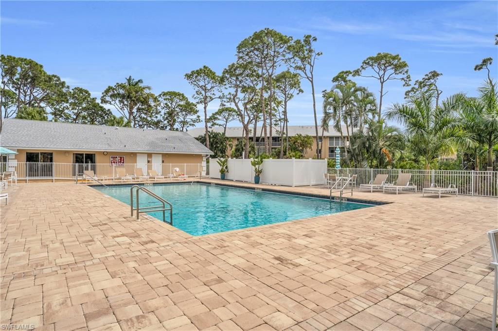 NAPLES SANDPIPER BAY CLUB - Residential