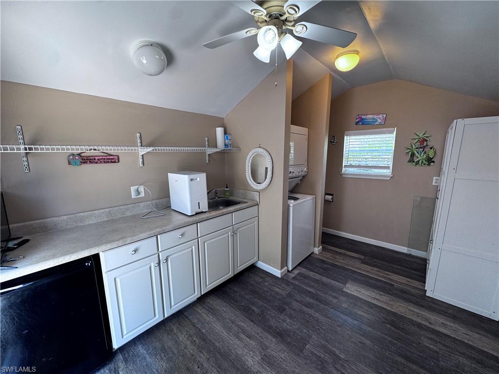 RIVERBEND MOTORCOACH RESORT - Land