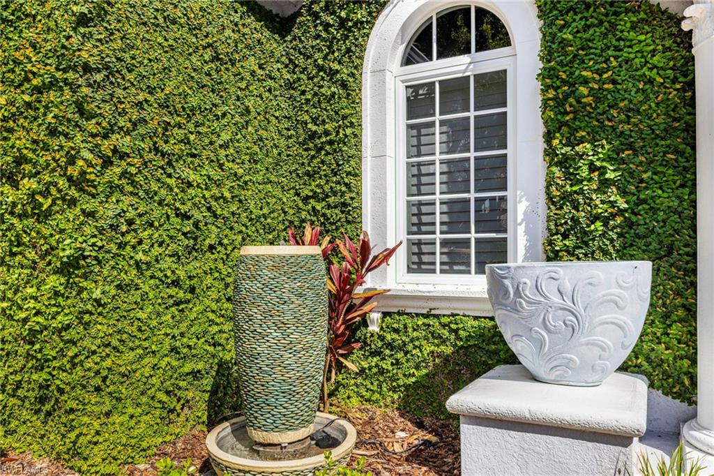 GRANDE ESTATES - Residential Lease