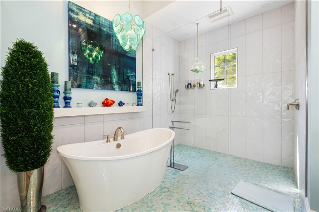 GRANDE ESTATES - Residential Lease