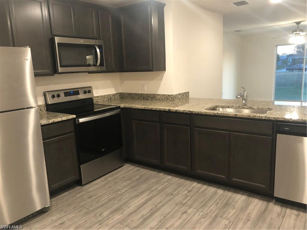 CAPE CORAL - Residential Lease